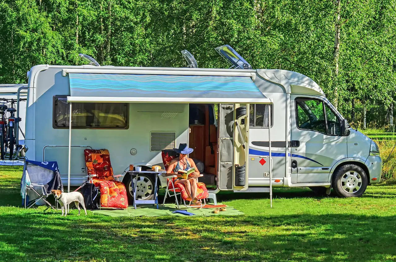 Cost of Living in an RV Full Time. RV Lifestyle Experts