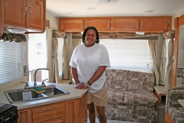Best RV for Full-Time Living